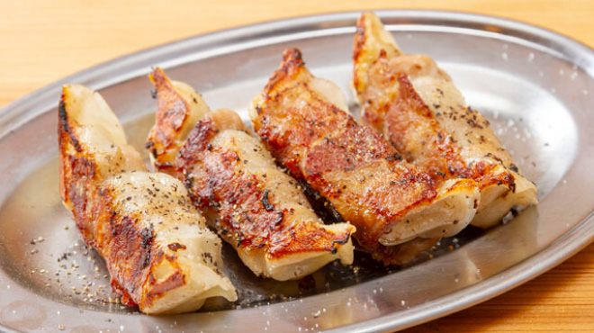 堂山餃子肉巻き餃子