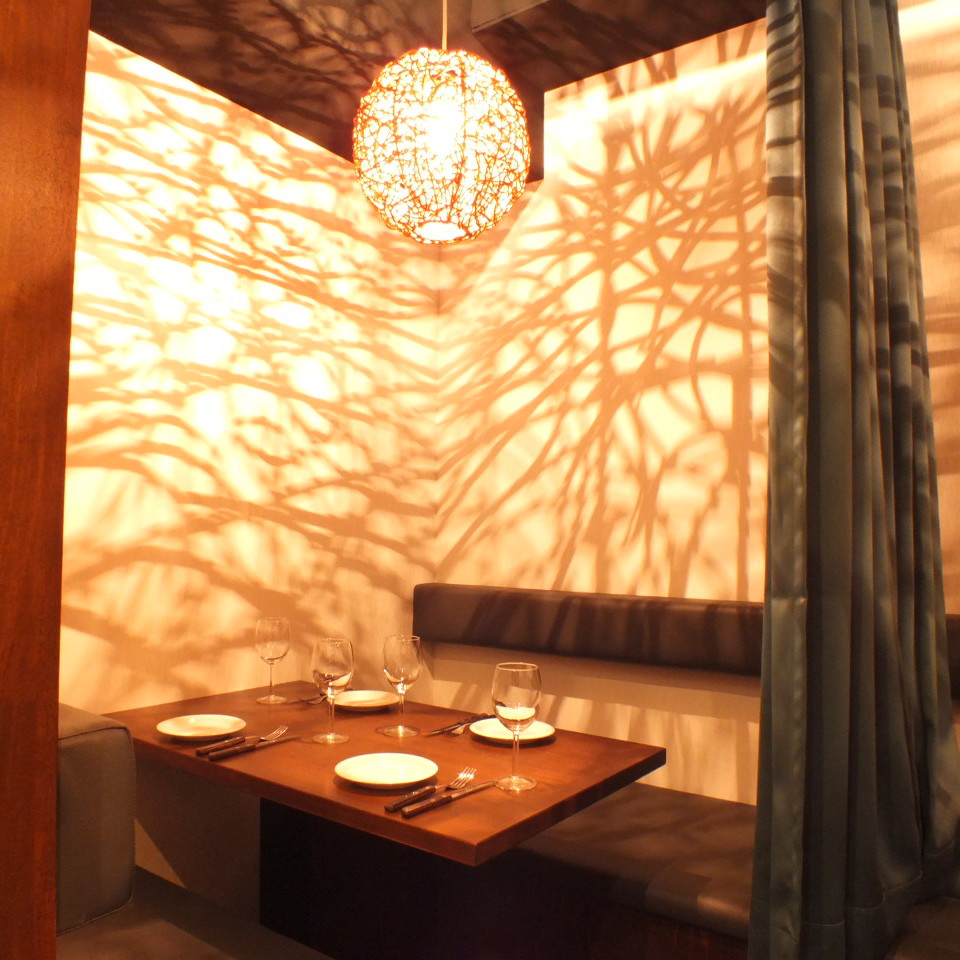 肉バルミートマーケット梅田店内写真NO.3