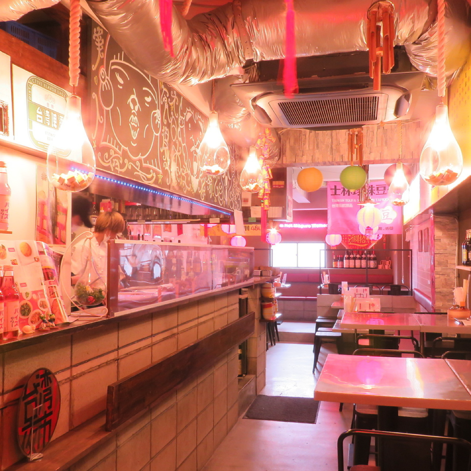 台湾夜市 梅田店店内写真NO.1